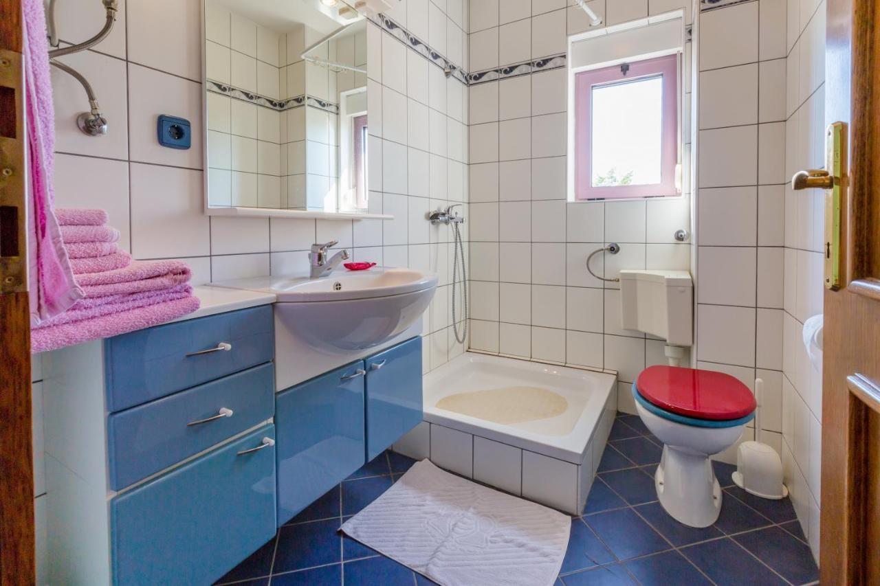 Apartmani Rino Dramalj Exterior photo